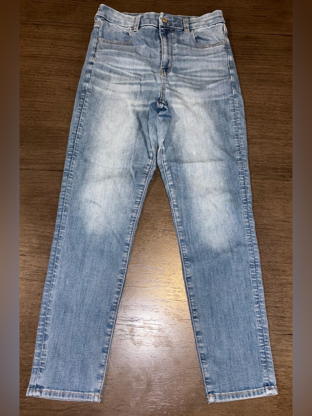 American Eagle Outfitters Light Wash High-Rise Straight Jeans